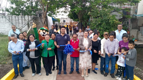 Inaugura el presidente Luis de León Martínez Sánchez obra de pavimentación que brindará conectividad en el centro de la ciudad