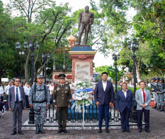 Conmemora Ayuntamiento de Huajuapan el 232 aniversario del natalicio del General Antonio de León y Loyola