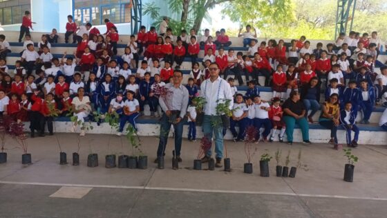 Promueven conciencia ambiental en alumnos de primaria en Huajuapan